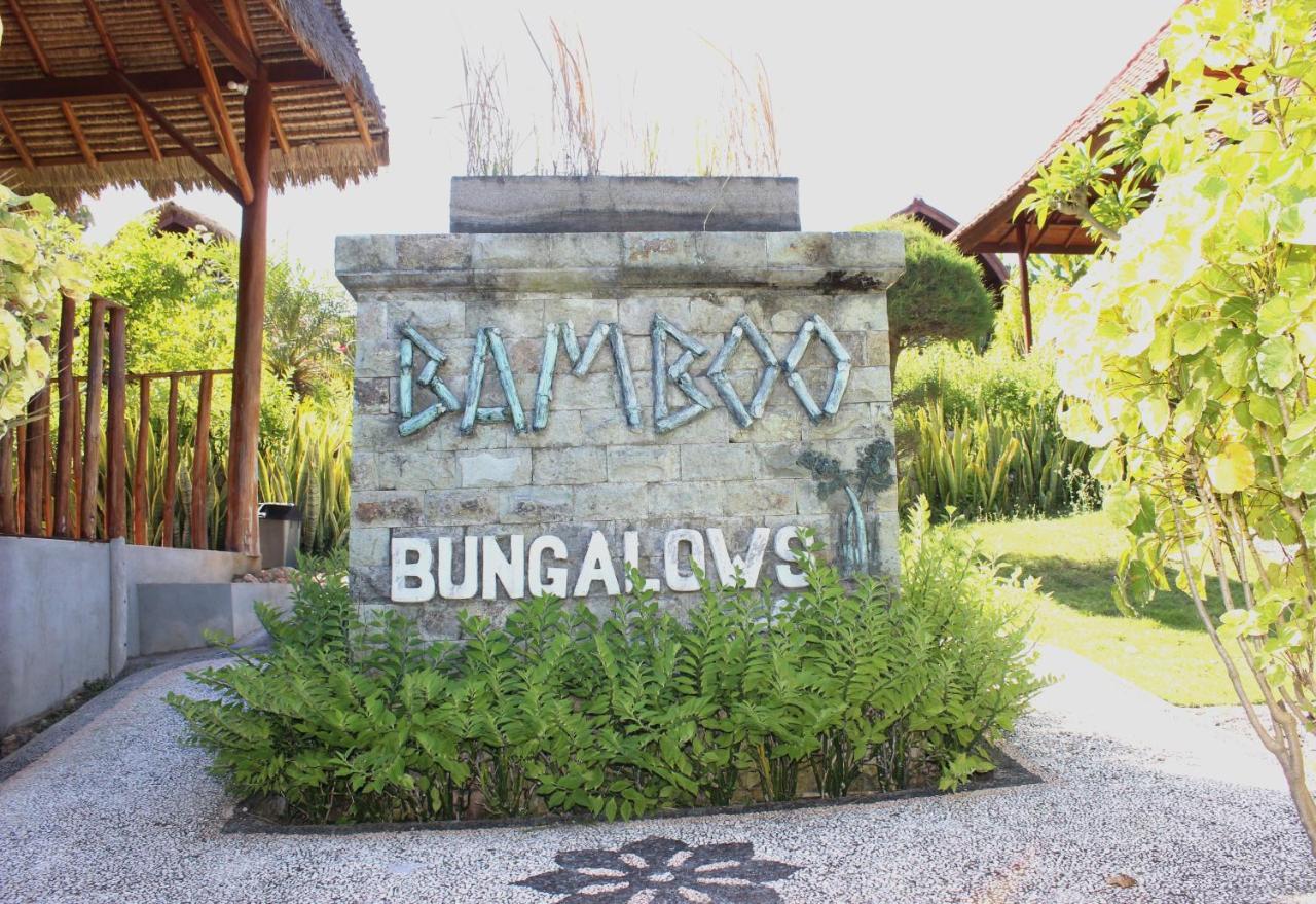 Bamboo Bungalow Jungle View Batununggul Eksteriør billede